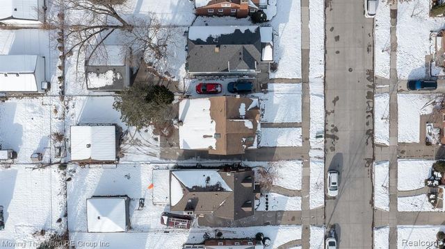 925 N Rosevere Avenue, Dearborn, MI 48128