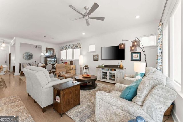 6838 Welcome Road, Flowery Branch, GA 30542