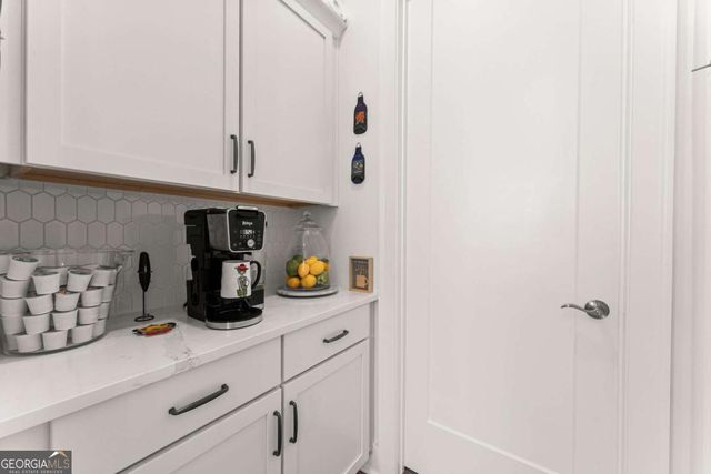 6838 Welcome Road, Flowery Branch, GA 30542