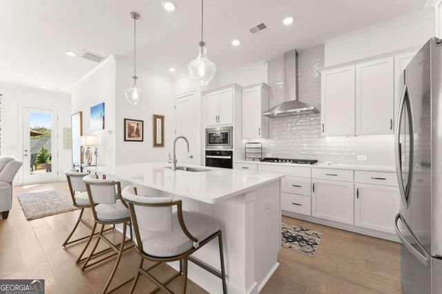 6838 Welcome Road, Flowery Branch, GA 30542