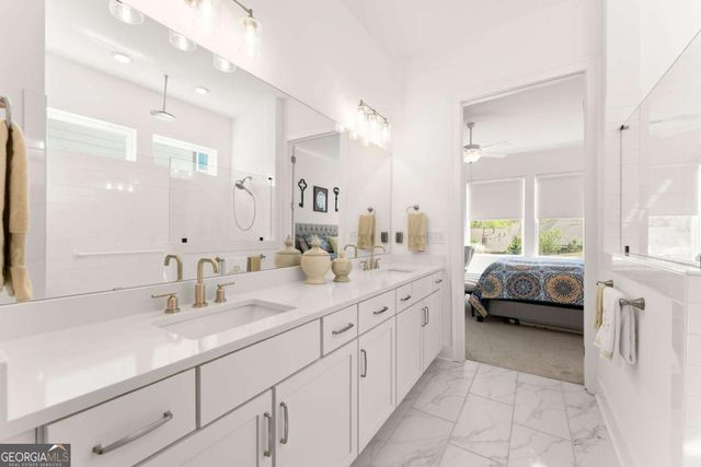 6838 Welcome Road, Flowery Branch, GA 30542