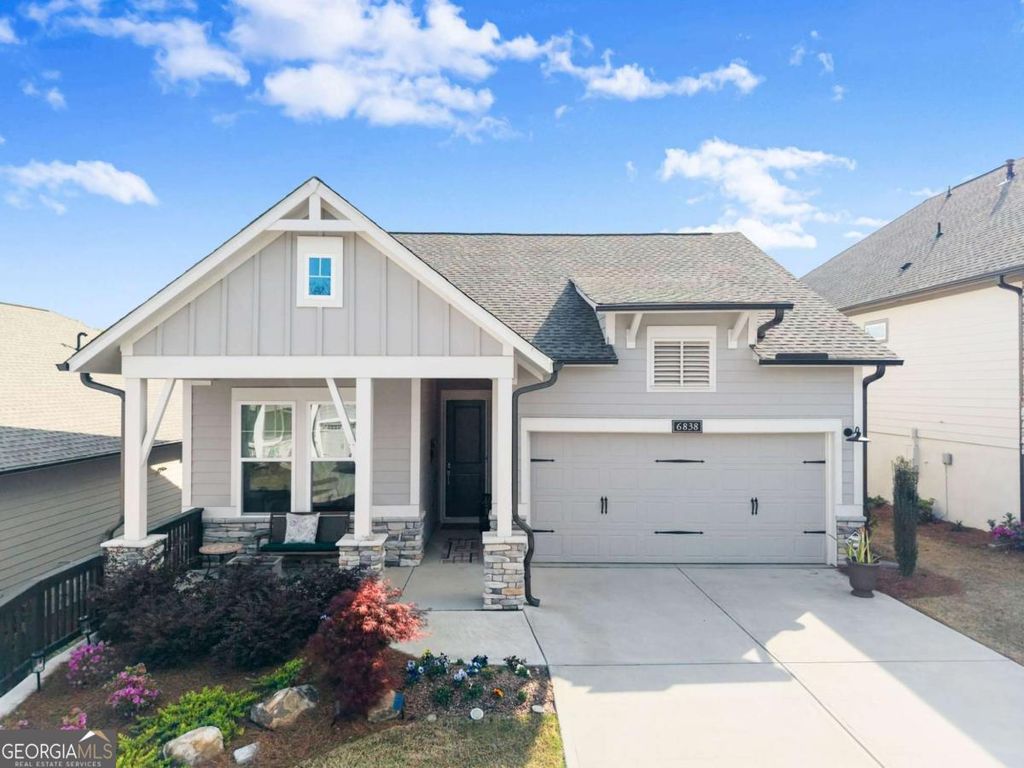 6838 Welcome Road, Flowery Branch, GA 30542