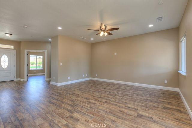 1910 Crandall Way, Paradise, CA 95969