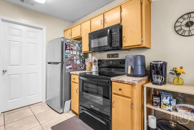 25 Escapade Lane, Savannah, GA 31405