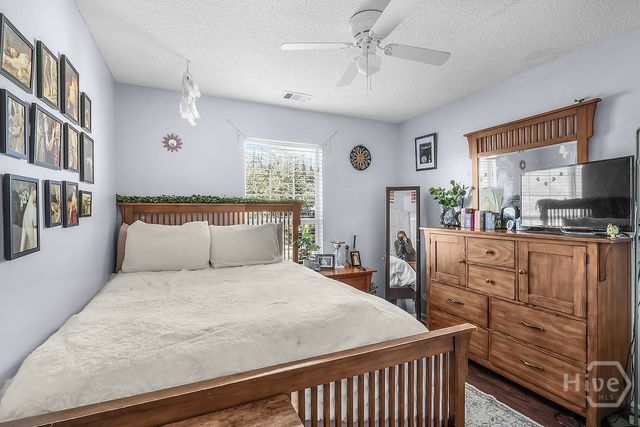 25 Escapade Lane, Savannah, GA 31405