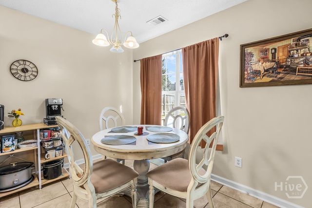 25 Escapade Lane, Savannah, GA 31405