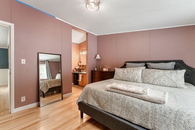 11 Beach Road, Milton, VT 05468