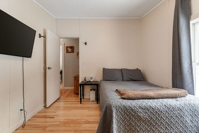 11 Beach Road, Milton, VT 05468