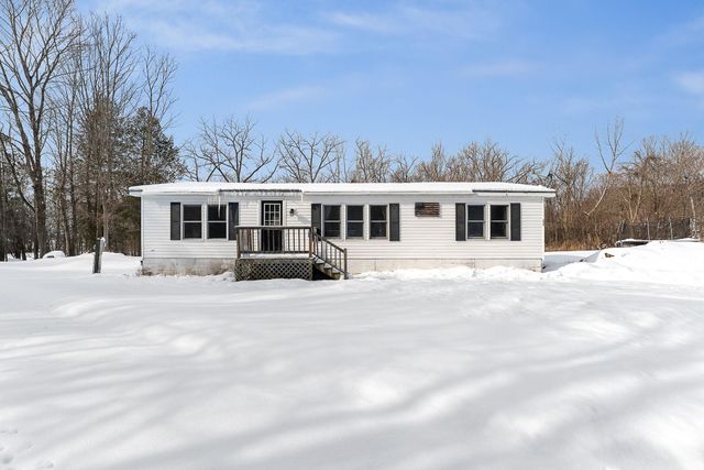 11 Beach Road, Milton, VT 05468