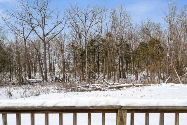 11 Beach Road, Milton, VT 05468