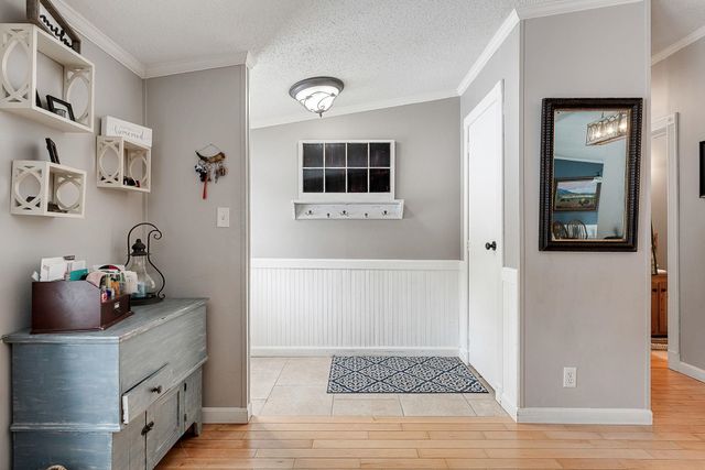 11 Beach Road, Milton, VT 05468