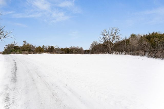 11 Beach Road, Milton, VT 05468