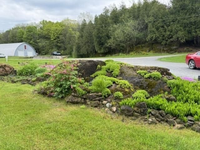 11 Beach Road, Milton, VT 05468