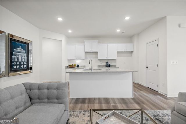 2477 Honey Way, Conyers, GA 30013