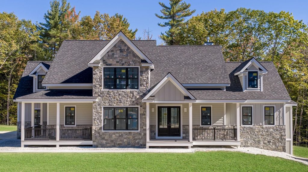 39 Lake Country Road, Meredith, NH 03253