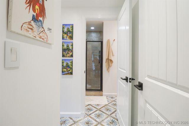 2612 E 17th Place, Tulsa, OK 74104