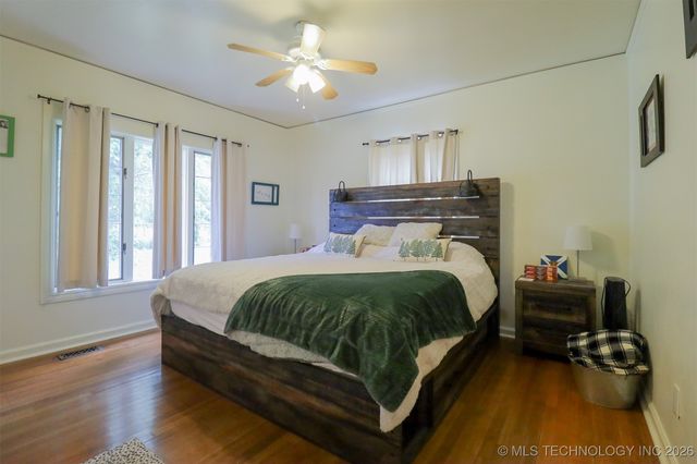 2612 E 17th Place, Tulsa, OK 74104