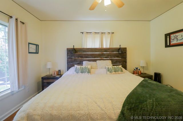 2612 E 17th Place, Tulsa, OK 74104