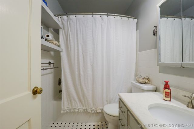 2612 E 17th Place, Tulsa, OK 74104