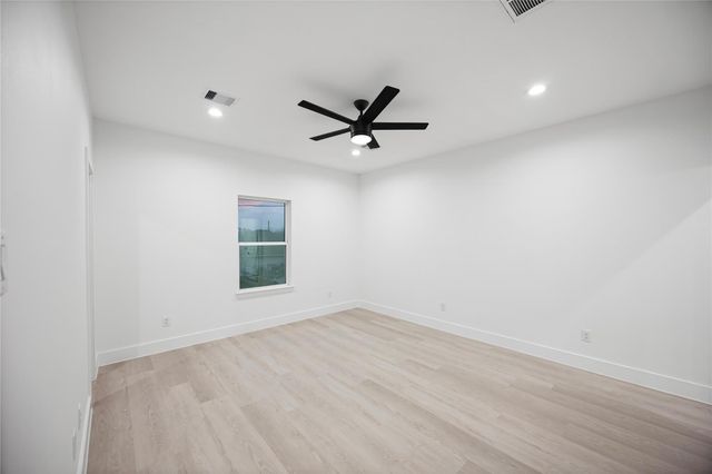 8218 Lawler Unit Street A, Houston, TX 77051
