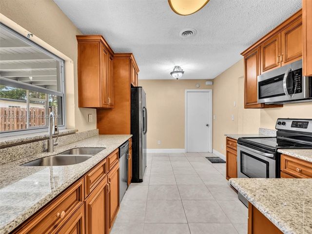 1065 NW 68th Terrace, Margate, FL 33063