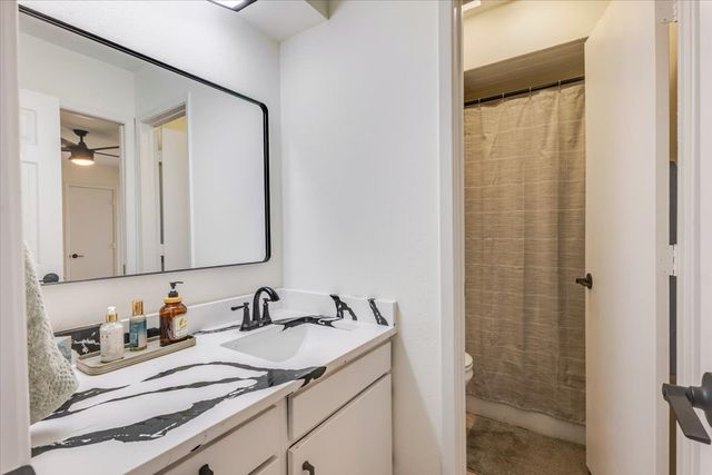 8105 Ravenswood Road, Granbury, TX 76049
