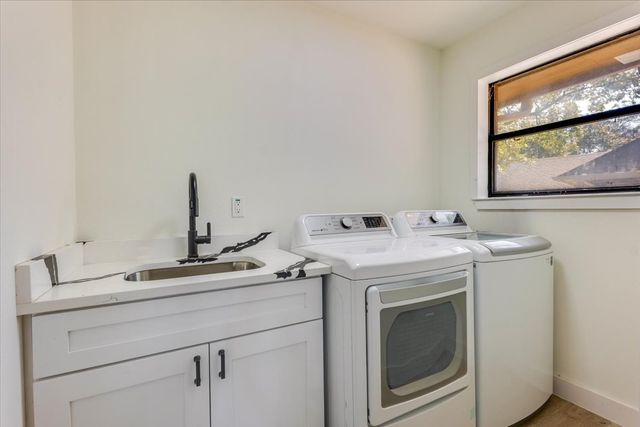 8105 Ravenswood Road, Granbury, TX 76049