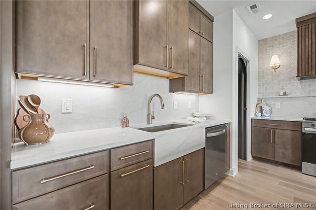 5119 Louis Lane, Jeffersonville, IN 47130