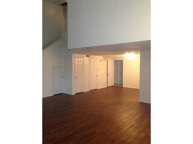 2401 Leon ST 305, Austin, TX 78705