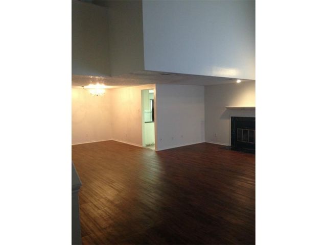 2401 Leon ST 305, Austin, TX 78705