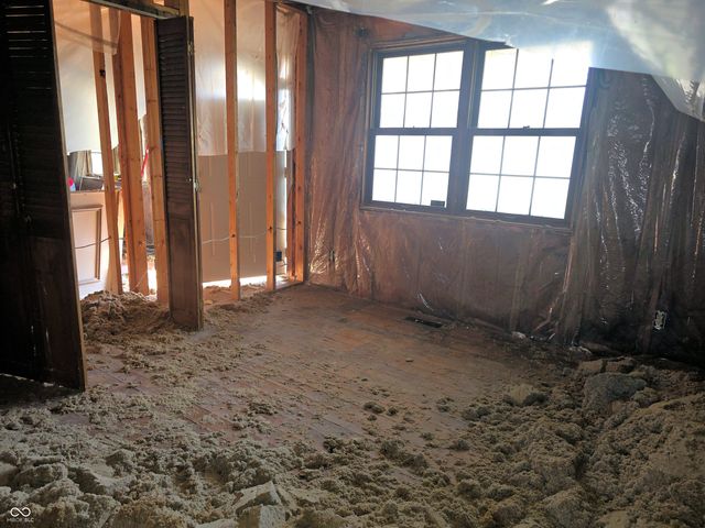 5207 N County Road 850 E, Poland, IN 47868