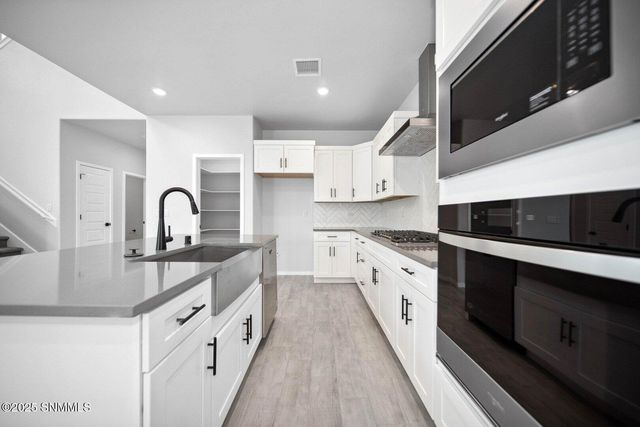 119 Dawson Street, Santa Teresa, NM 88008