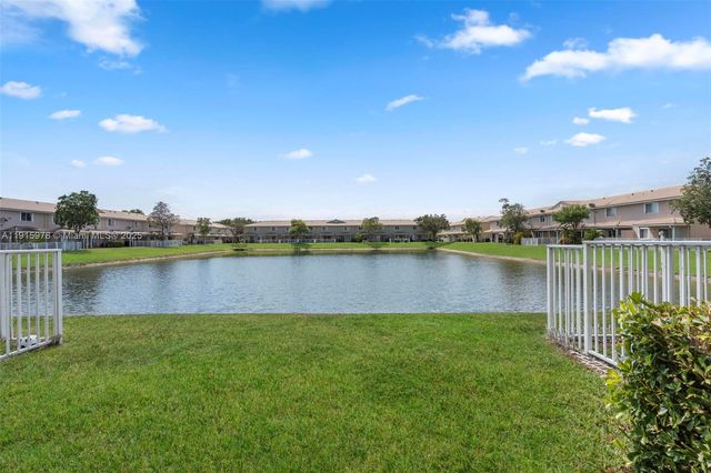 8988 Chambers st 8988, Tamarac, FL 33321