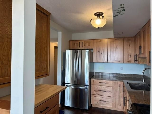 6500 Woodlake Drive 1104, Richfield, MN 55423
