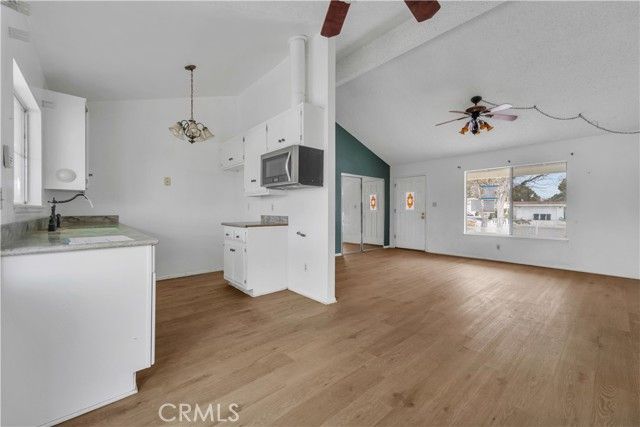 21010 Lodi Pl, California City, CA 93505