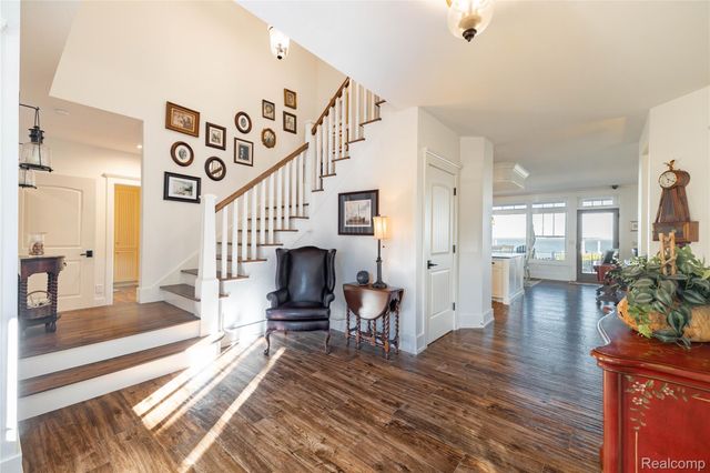 19495 Lighthouse Point, Grosse Ile Township, MI 48138