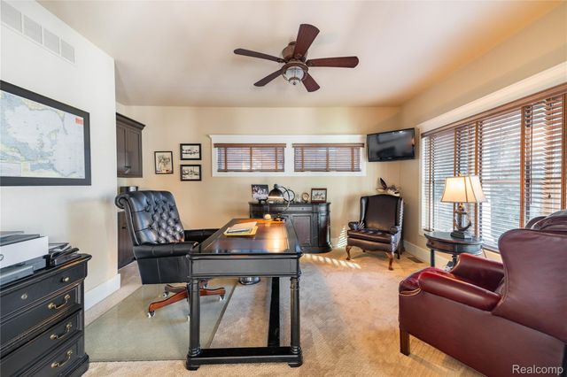 19495 Lighthouse Point, Grosse Ile Township, MI 48138