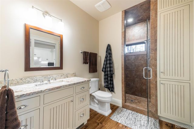 19495 Lighthouse Point, Grosse Ile Township, MI 48138