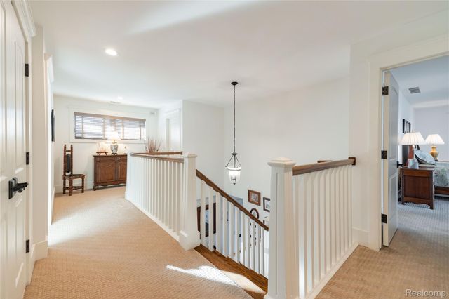 19495 Lighthouse Point, Grosse Ile Township, MI 48138