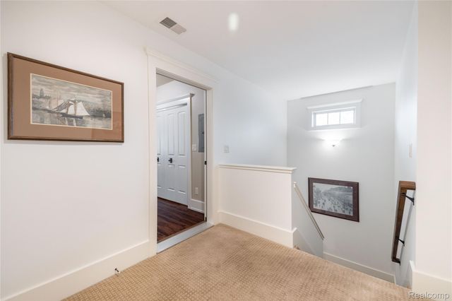 19495 Lighthouse Point, Grosse Ile Township, MI 48138