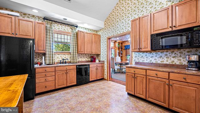 153 STOYER RD, Coatesville, PA 19320