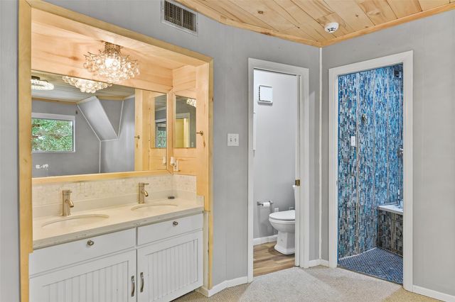 12901 E Barcelona, Galveston, TX 77554