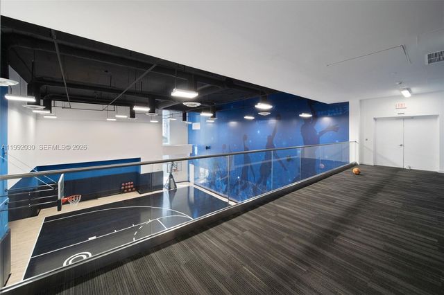 851 NE 1st Ave 3211, Miami, FL 33132