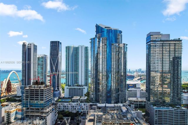 851 NE 1st Ave 3211, Miami, FL 33132