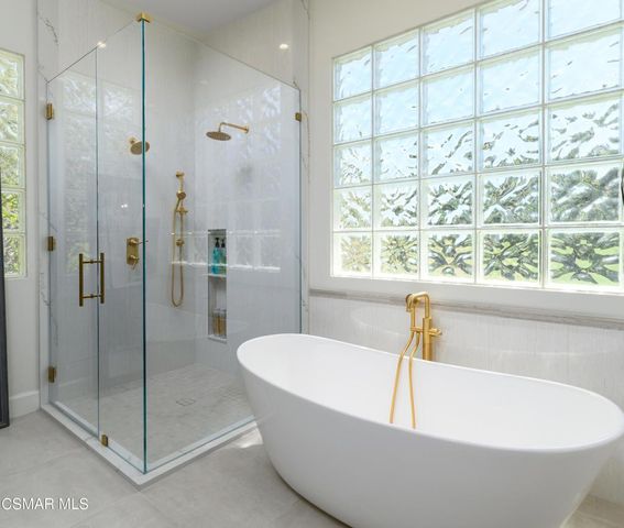 936 Vivian Circle, Newbury Park, CA 91320