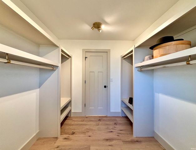 1325 Hedgewood Drive, Lafayette, IN 47905