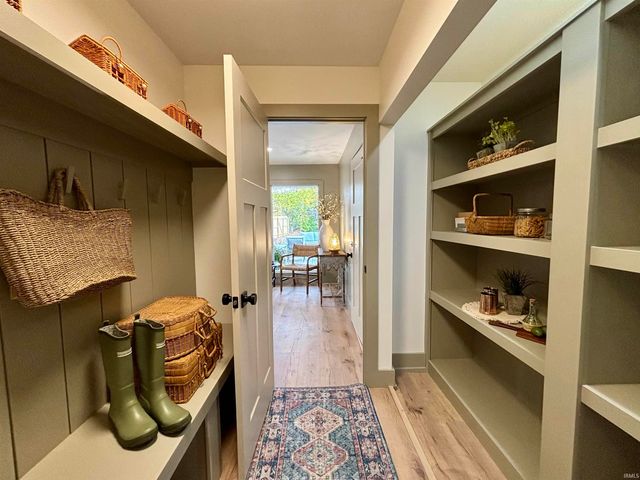 1325 Hedgewood Drive, Lafayette, IN 47905