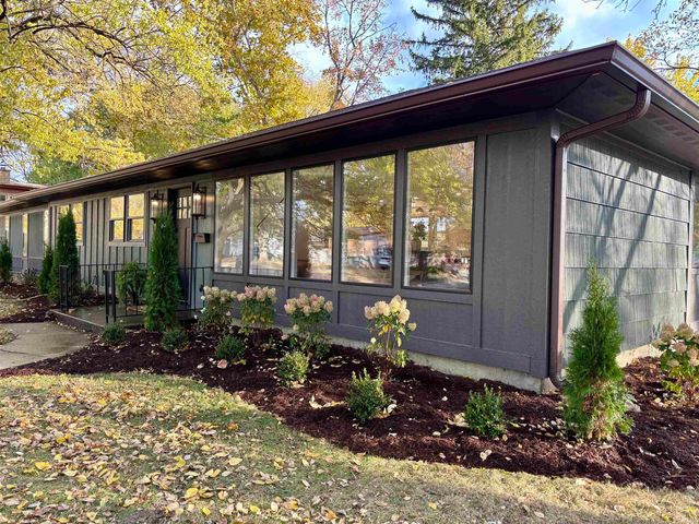 1325 Hedgewood Drive, Lafayette, IN 47905