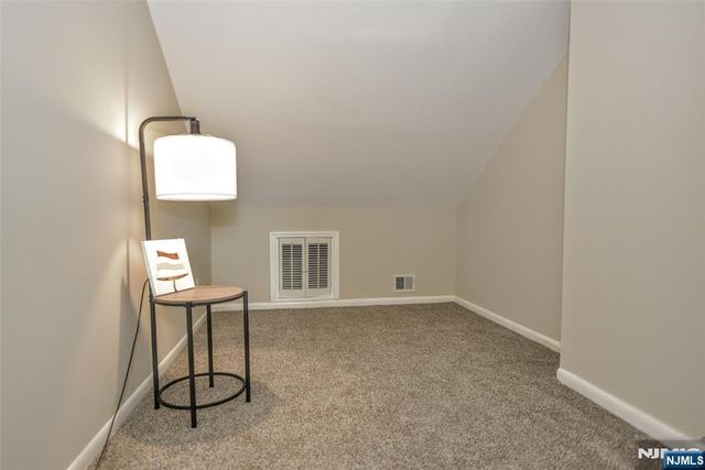 3 Davos Drive 6, Vernon, NJ 07462