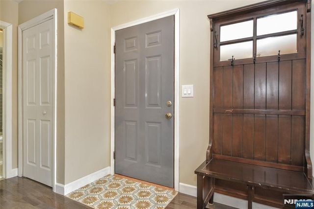3 Davos Drive 6, Vernon, NJ 07462